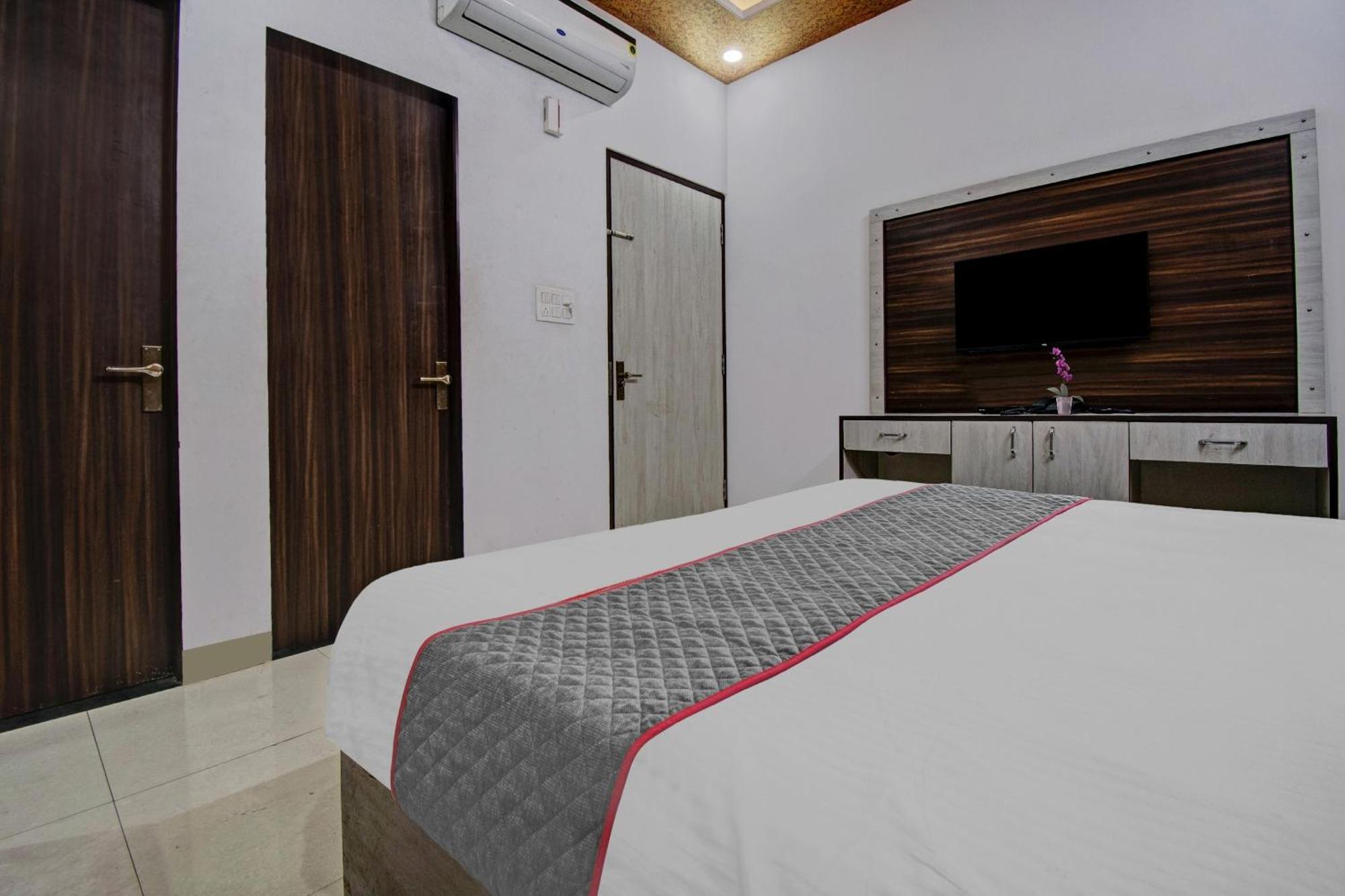 Hotel Townhouse The Lotus Jaipur Exterior foto